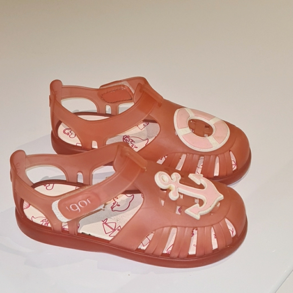 Kids shoes